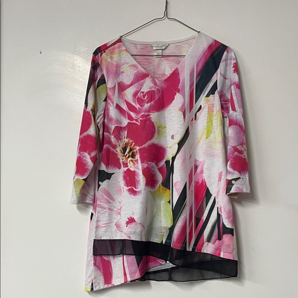 Christopher & Banks Floral V-Neck Women's Top Petite Medium